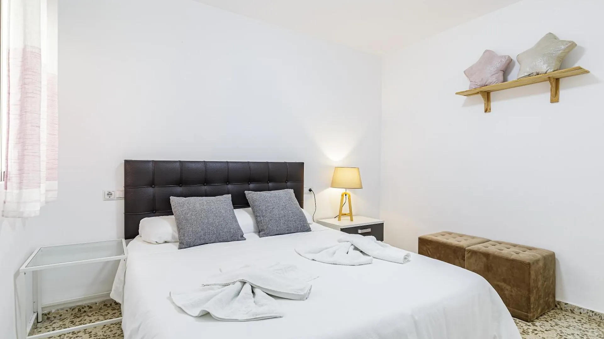 Piso Amplio Cerca Del Centro De Malaga Capital Apartamento